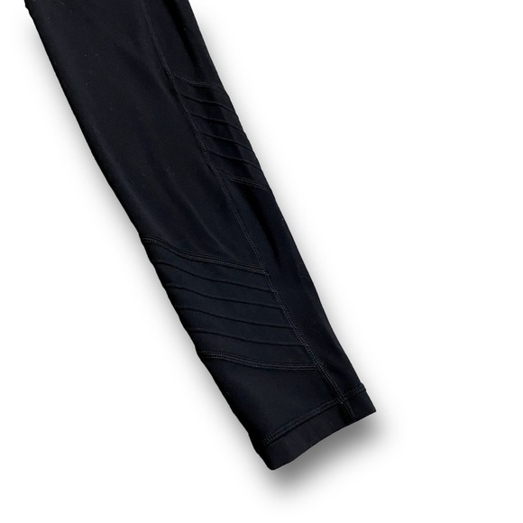 Athleta Women's Black Leggings Athletic Training‎ Yoga 

Size XS / 25x27.5 - Picture 5 of 7